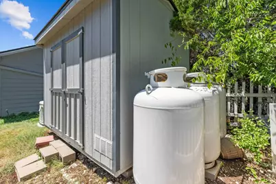 289 Heatherwood Drive, Driftwood, TX 78619 - Photo 37