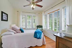 106 W 32nd St, Austin, TX 78705 - Photo 21