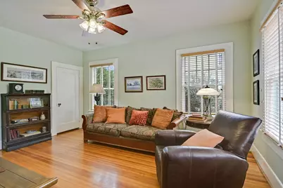 106 W 32nd Street, Austin, TX 78705 - Photo 9