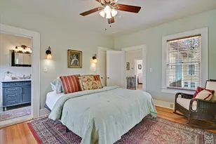 106 W 32nd St, Austin, TX 78705 - Photo 17