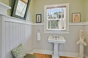 106 W 32nd St, Austin, TX 78705 - Photo 25