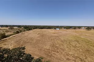 741 Knobbs Rd, McDade, TX 78650 - Photo 33