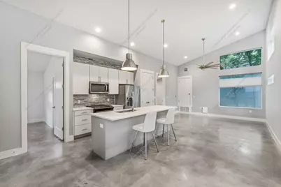 505 W Odell Street #2, Austin, TX 78752 - Photo 5