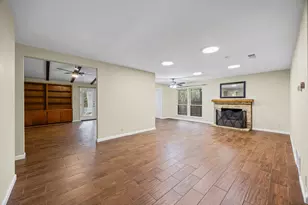 9215 Hunters Trace E, Austin, TX 78758 - Photo 11