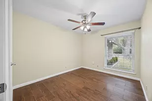 9215 Hunters Trace E, Austin, TX 78758 - Photo 21