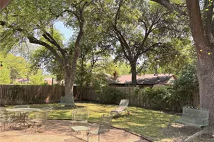 9215 Hunters Trace E, Austin, TX 78758 - Photo 29