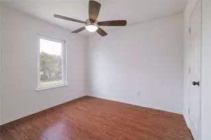 13237 Coomes Dr, Del Valle, TX 78617 - Photo 17