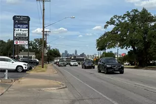 2200 Dickson Dr, Austin, TX 78704 - Photo 3