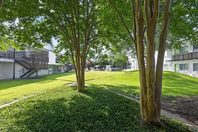 2200 Dickson Drive #127, Austin, TX 78704 - Photo 25