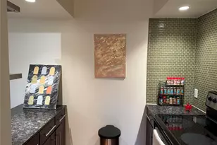 2200 Dickson Dr, Austin, TX 78704 - Photo 15