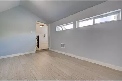 1110 3/4 Fiesta Street #1, Austin, TX 78702 - Photo 19