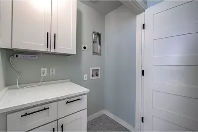 1110 3/4 Fiesta Street #1, Austin, TX 78702 - Photo 27