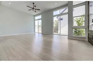 1110 3/4 Fiesta St, Austin, TX 78702 - Photo 21