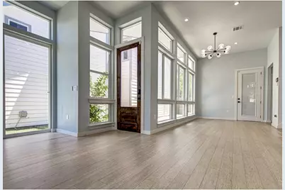 1110 3/4 Fiesta Street #1, Austin, TX 78702 - Photo 9