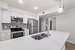 909 Reinli St, Austin, TX 78751 - Photo 15