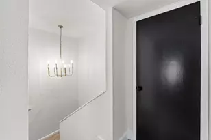 909 Reinli St, Austin, TX 78751 - Photo 17