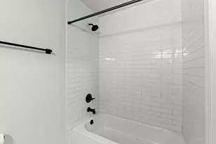 909 Reinli St, Austin, TX 78751 - Photo 21