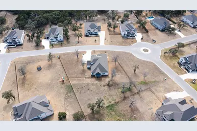 408 Northcrest Drive, Liberty Hill, TX 78642 - Photo 37