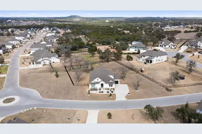 408 Northcrest Drive, Liberty Hill, TX 78642 - Photo 3