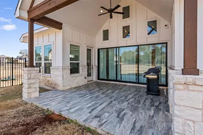 408 Northcrest Drive, Liberty Hill, TX 78642 - Photo 33