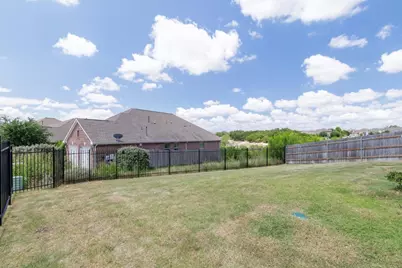 8015 Purple Aster Pass, Lago Vista, TX 78645 - Photo 27