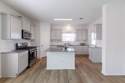 8015 Purple Aster Pass, Lago Vista, TX 78645 - Photo 9