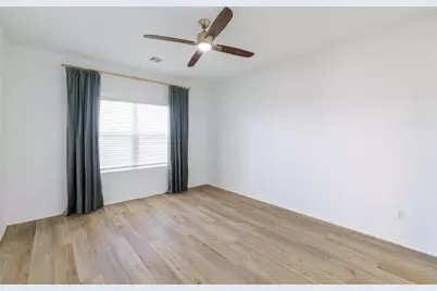 8015 Purple Aster Pass, Lago Vista, TX 78645 - Photo 11