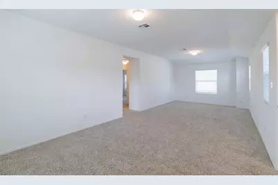 8015 Purple Aster Pass, Lago Vista, TX 78645 - Photo 15