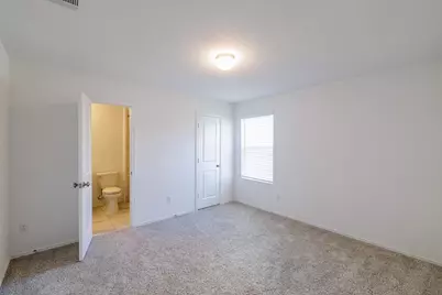 8015 Purple Aster Pass, Lago Vista, TX 78645 - Photo 19