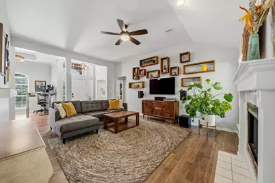6816 Beatty Drive, Austin, TX 78749 - Photo 13