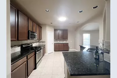 1817 Greyleaf Path, Round Rock, TX 78665 - Photo 11