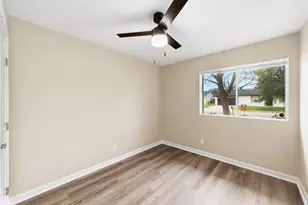 2309 Dovehill Dr, Austin, TX 78744 - Photo 19