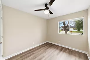 2309 Dovehill Dr, Austin, TX 78744 - Photo 19