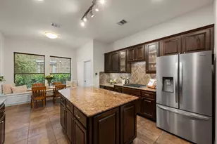 11704 Via Grande Dr, Austin, TX 78739 - Photo 9