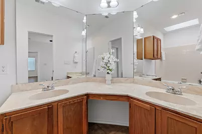 512 Purple Sage Drive, Round Rock, TX 78681 - Photo 17