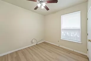 502 Gregory Ct, Round Rock, TX 78664 - Photo 15