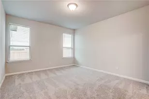 309 Unforgiven Ln, Jarrell, TX 76537 - Photo 17