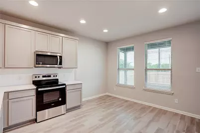 309 Unforgiven Lane, Jarrell, TX 76537 - Photo 11