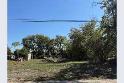 502 S Alamo Street, Bartlett, TX 76511 - Photo 9