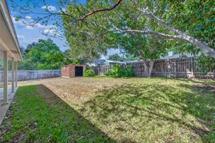 504 Pin Tail Ln, Taylor, TX 76574 - Photo 29