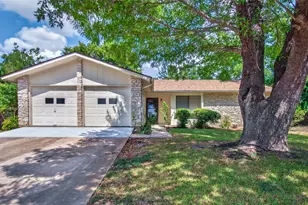 504 Pin Tail Ln, Taylor, TX 76574 - Photo 1