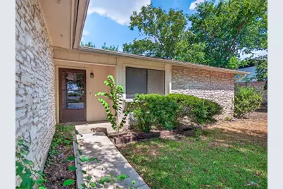 504 Pintail Lane, Taylor, TX 76574 - Photo 3