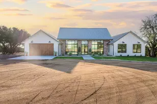 128 Private Road 142, Lampasas, TX 76550 - Photo 3