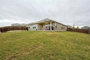 15400 Summer Ray Dr, Del Valle, TX 78617 - Photo 23
