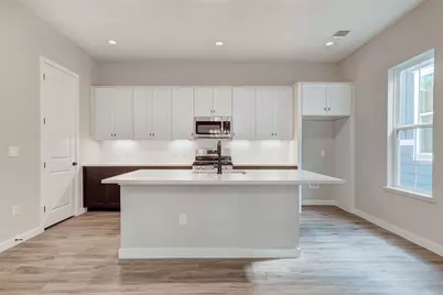 3809 Valley View Road #13, Austin, TX 78704 - Photo 9