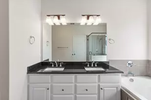 185 Valley Sierra Ln, Driftwood, TX 78619 - Photo 15