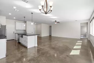 185 Valley Sierra Ln, Driftwood, TX 78619 - Photo 7