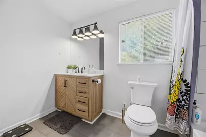 2408 Longview Street #204, Austin, TX 78705 - Photo 15