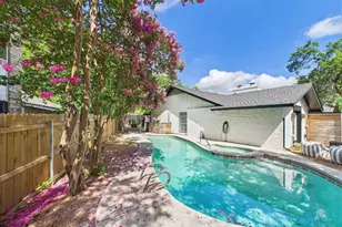 6108 Shadow Valley Dr, Austin, TX 78731 - Photo 21