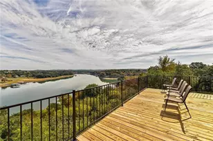 713 Nomad Dr, Spicewood, TX 78669 - Photo 1